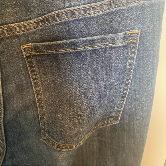 GAP "Real Straight" classic jeans - Size 4 - Picture 6 of 10